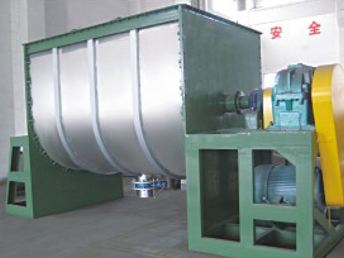 臥式螺帶混合機(jī)1
